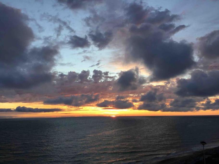 Les Iles Vue Sur Mer 阿贡科塔因维尔 外观 照片